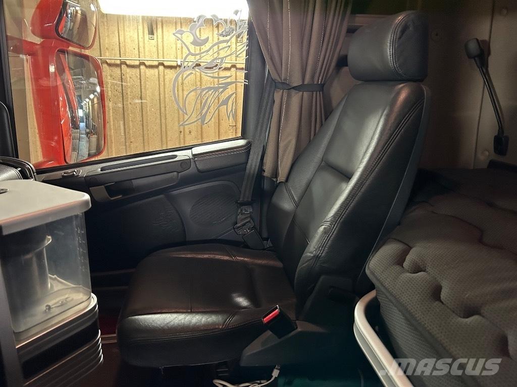 Scania R 520 LB Camiones bañeras basculantes o volquetes