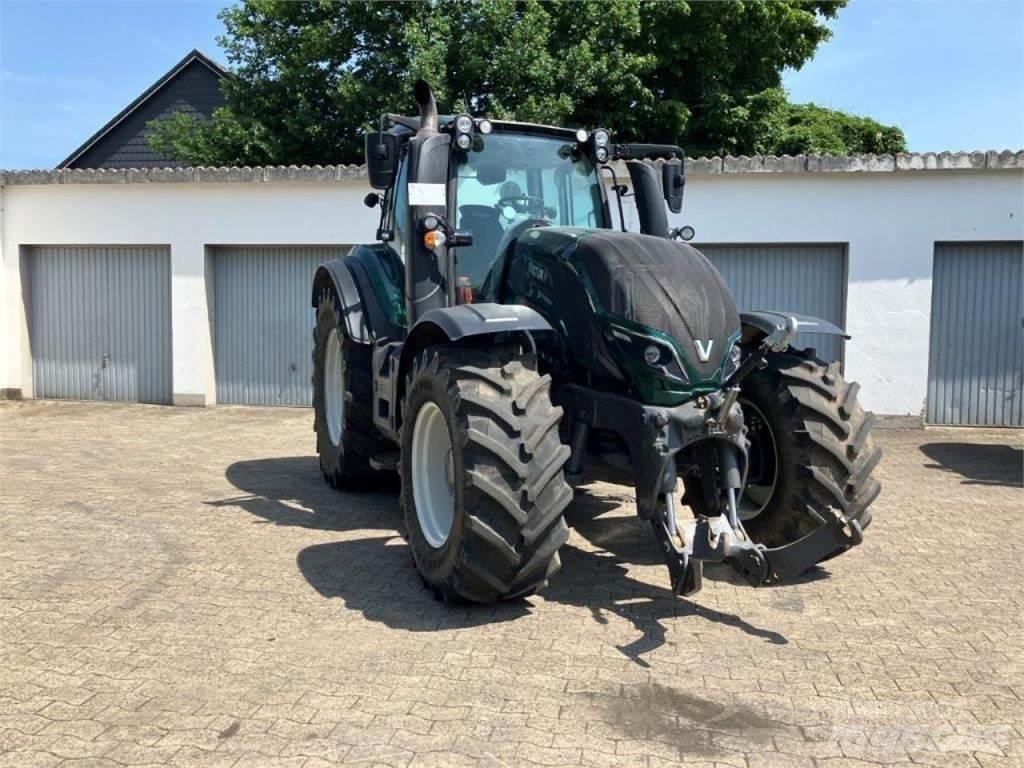 Valtra T154 Active Tractores