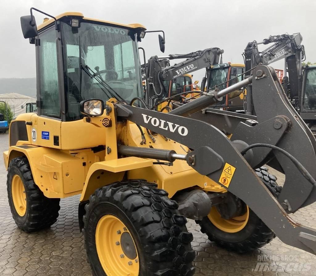 Volvo L 30 G Cargadoras sobre ruedas