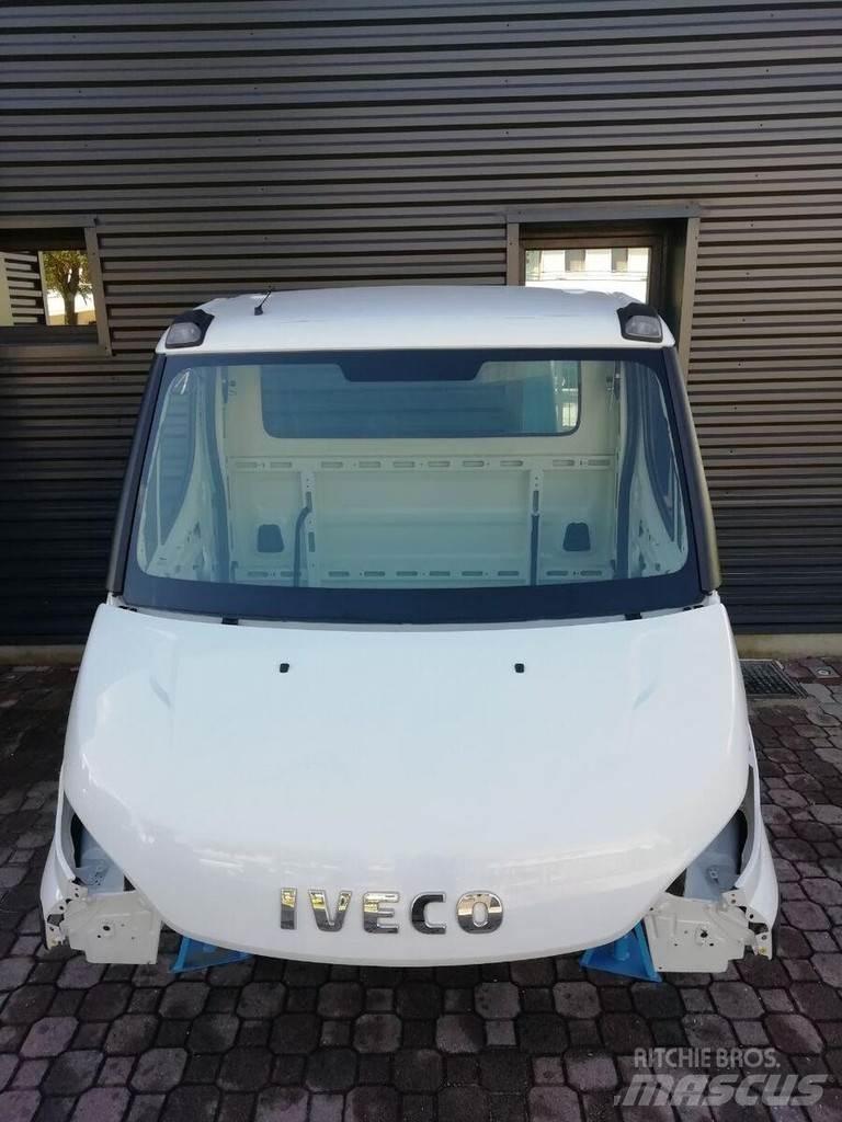 Iveco DAILY Euro 6 Cabinas e interior