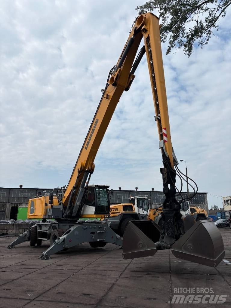 Liebherr LH 40 Port Excavadoras de manutención