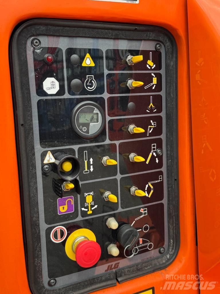 JLG E 450 AJ Plataforma de trabajo articulada