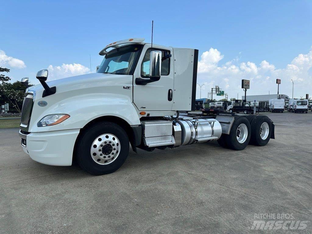 International LT Cabezas tractoras