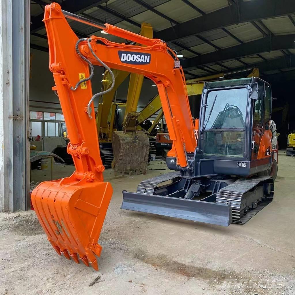 Doosan DX 60-9 C Excavadoras 7t - 12t
