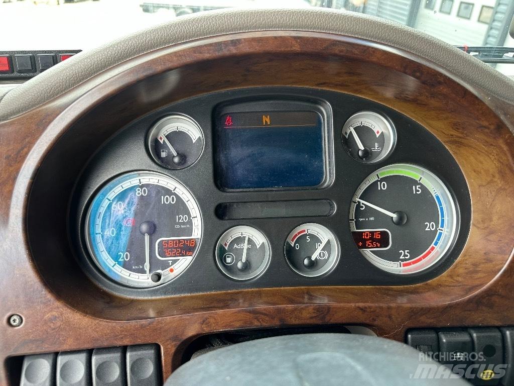 DAF XF105.410 8x2 Camiones polibrazo