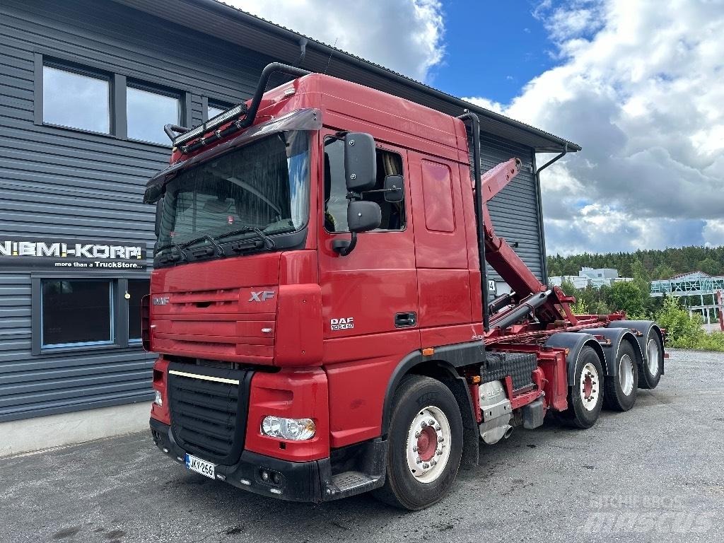 DAF XF105.410 8x2 Camiones polibrazo