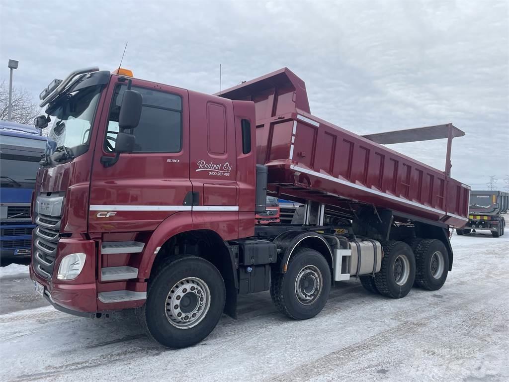 DAF CF 530 8x4 Camiones bañeras basculantes o volquetes