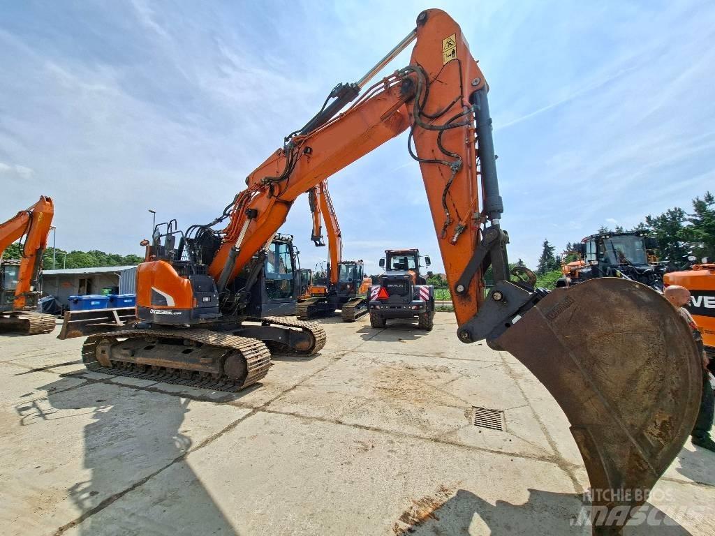 Doosan DX 235 LCR-5 Excavadoras de cadenas