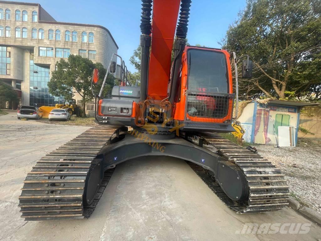 Doosan DX300LC-9C Excavadoras de cadenas