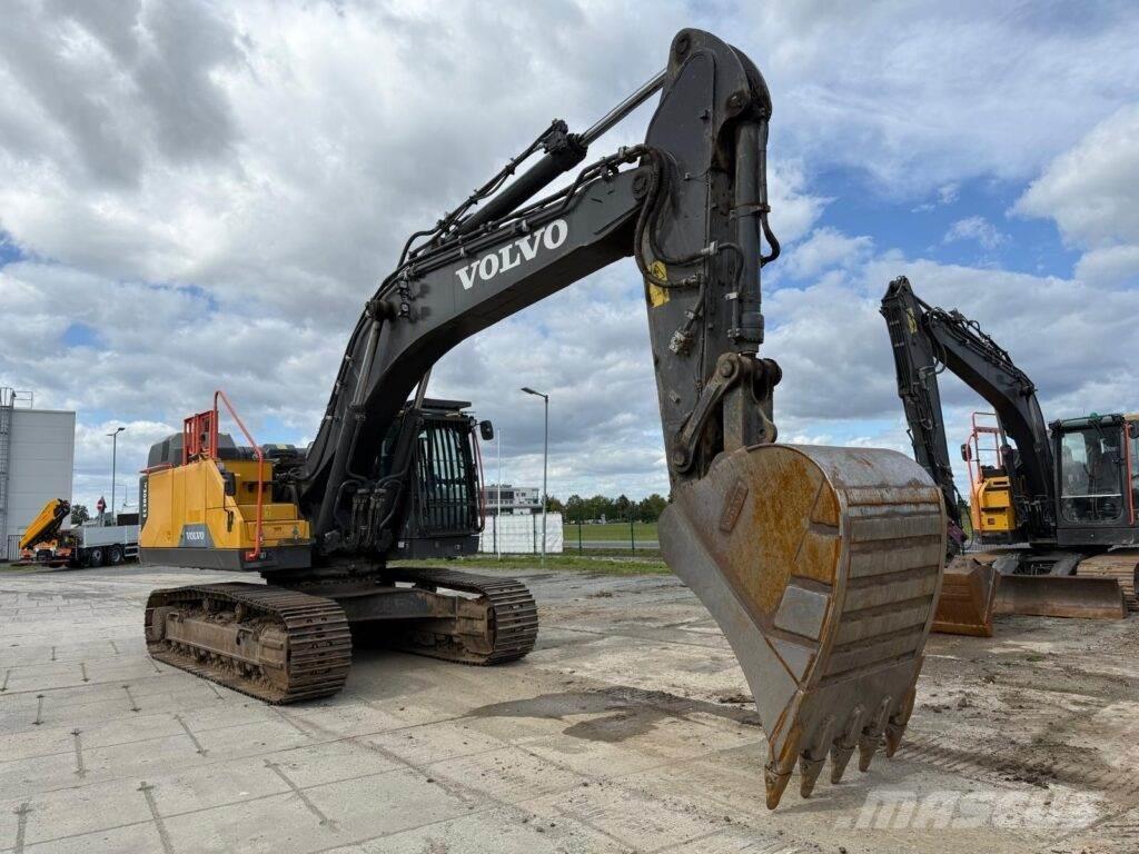 Volvo EC380ENL Excavadoras de cadenas