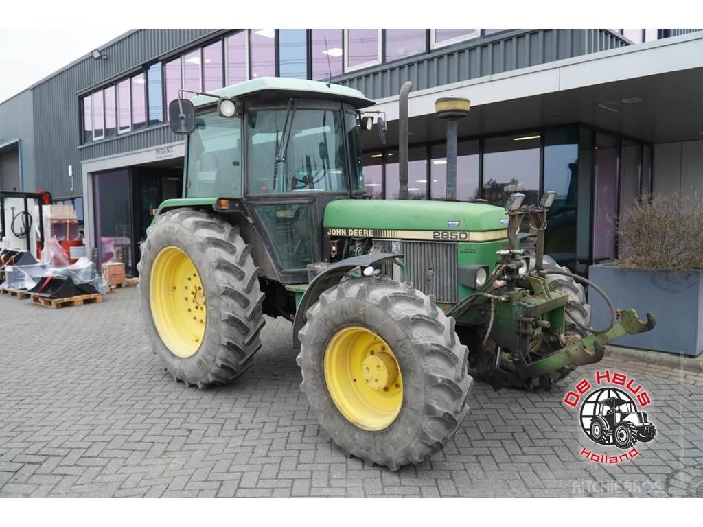 John Deere 2850 Tractores