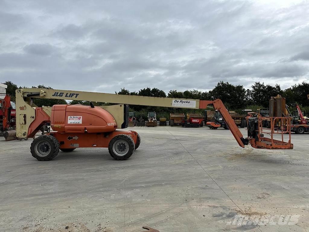 JLG 800AJ Plataforma de trabajo articulada