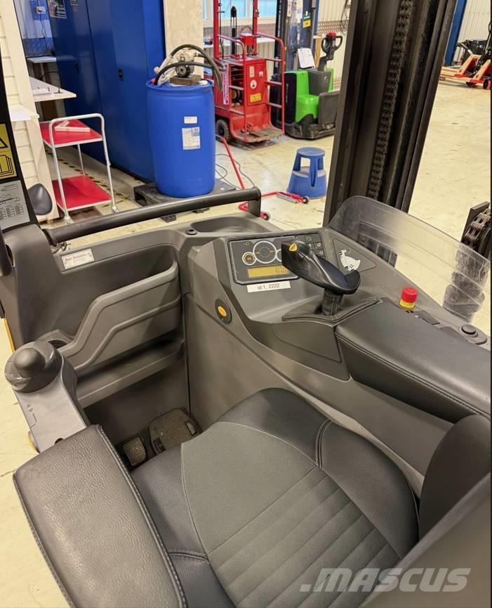 Atlet truck UMS160 Carretillas retráctiles