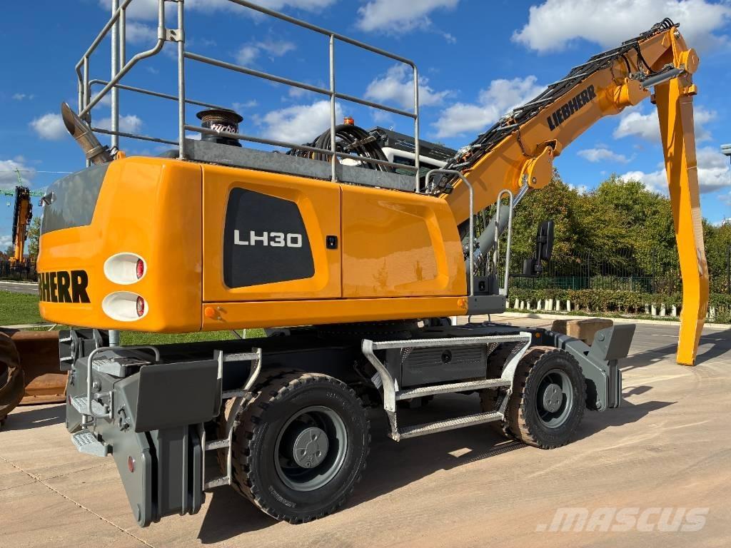 Liebherr LH 30 M Excavadoras de manutención