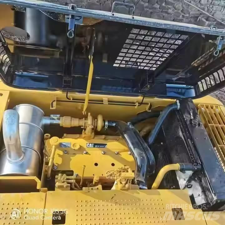 CAT 320D2 Excavadoras de cadenas