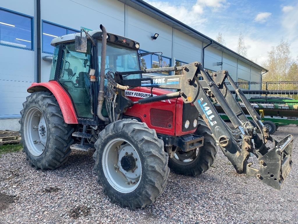Massey Ferguson 5455 Tractores