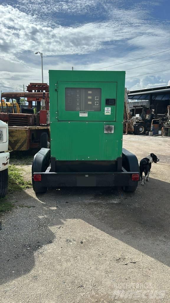 MultiQuip DCA 125 Generadores diesel