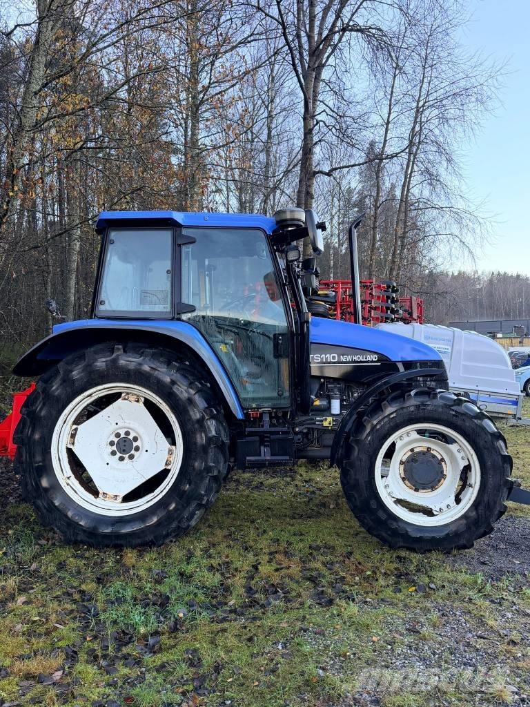 New Holland TS 110 Tractores