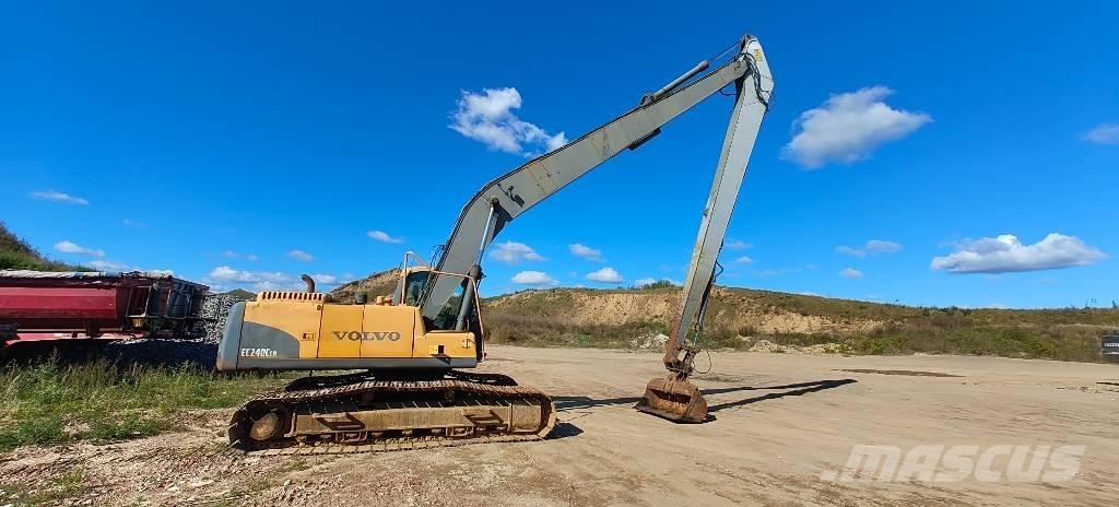 Volvo EC 240 C LR Excavadoras de largo alcance