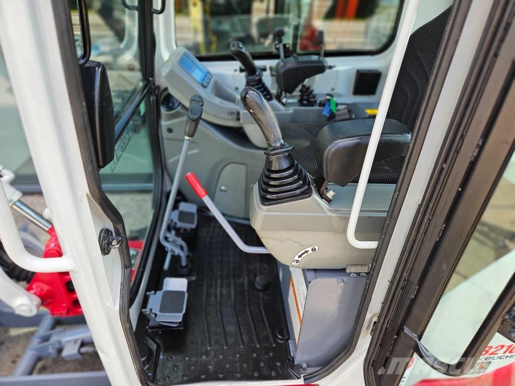 Takeuchi TB 216 Mini excavadoras < 7t