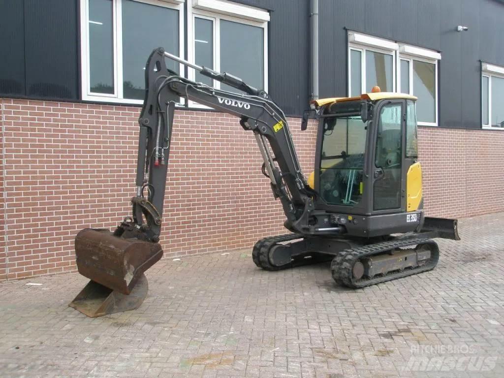 Volvo EC35D Mini excavadoras < 7t