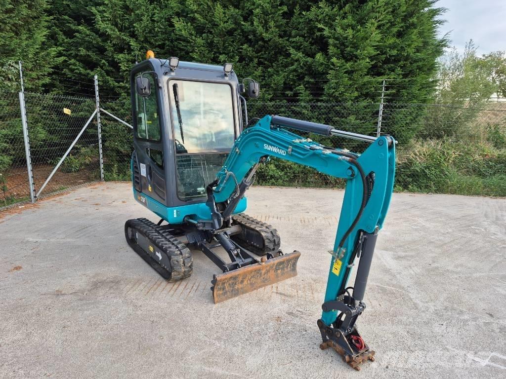 Sunward SWE 20 F Mini excavadoras < 7t