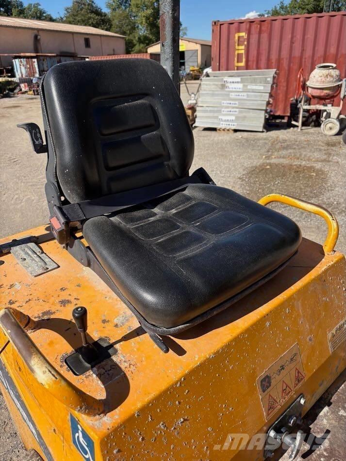 Thwaites Mach 203 Dúmpers de obra