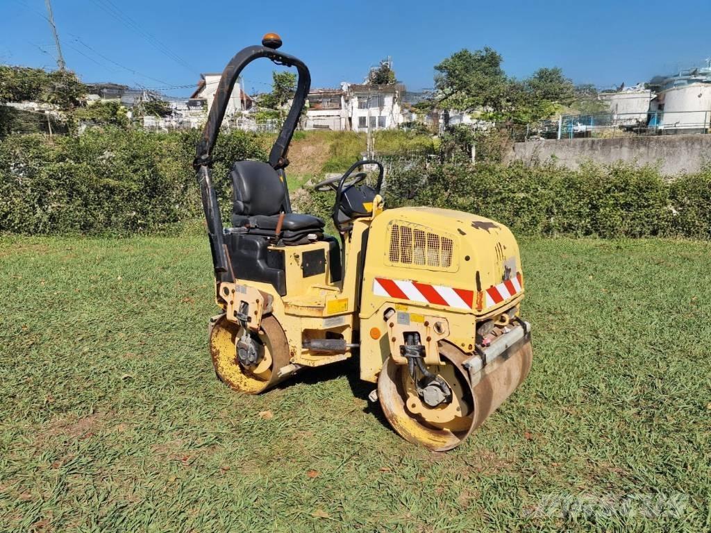 Dynapac CC 1000 Rodillos de doble tambor