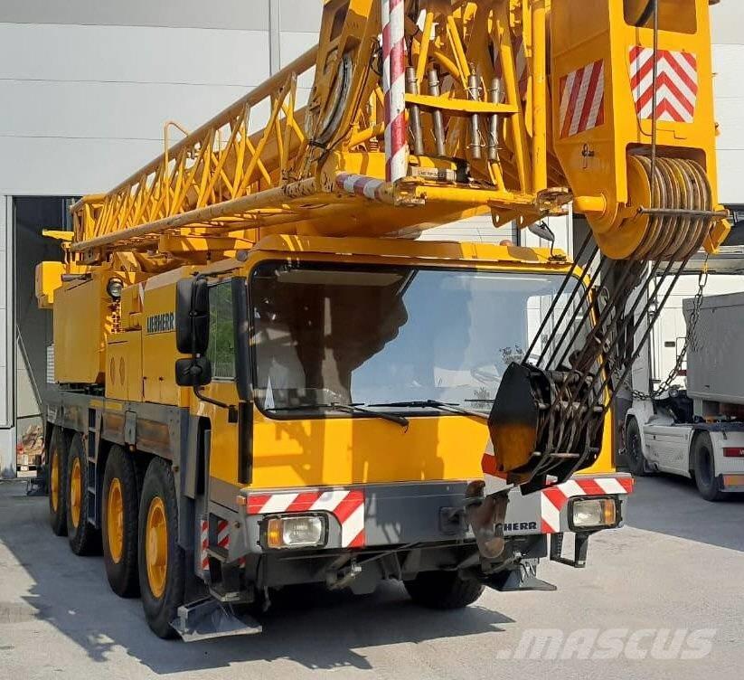 Liebherr 1070/1 Grúas todo terreno