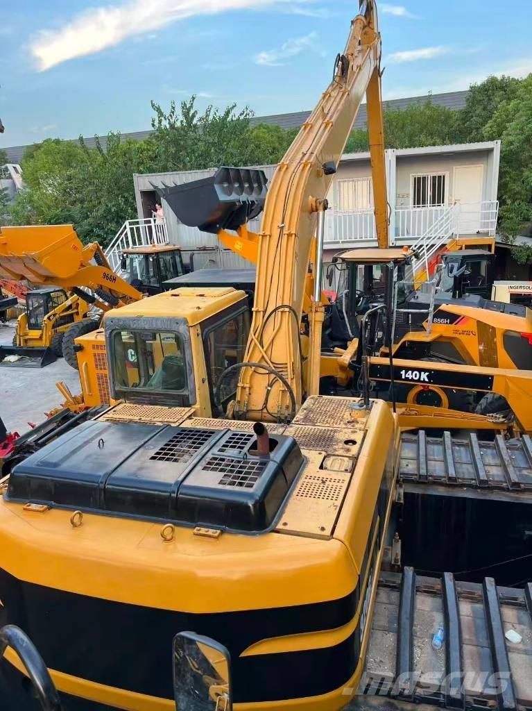 CAT 320 B L Excavadoras anfibio