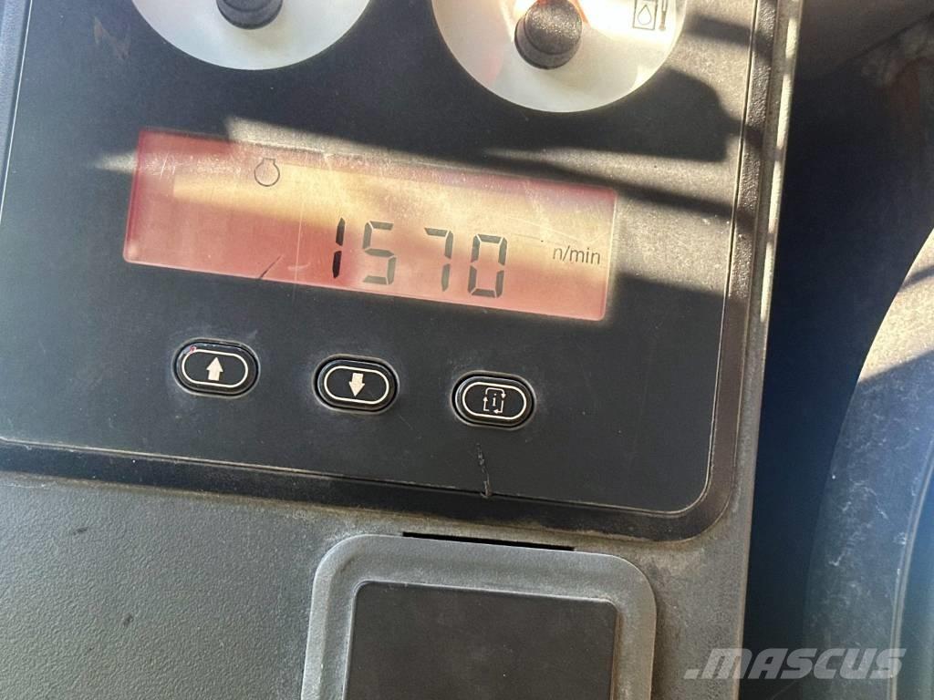 CAT 246 C Minicargadoras