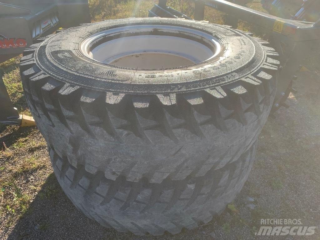 Nokian 16.9 R28 Neumáticos, ruedas y llantas