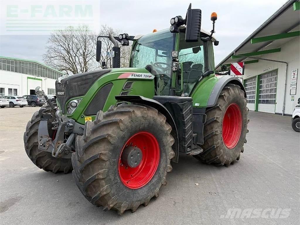Fendt 724 vario s4 Tractores