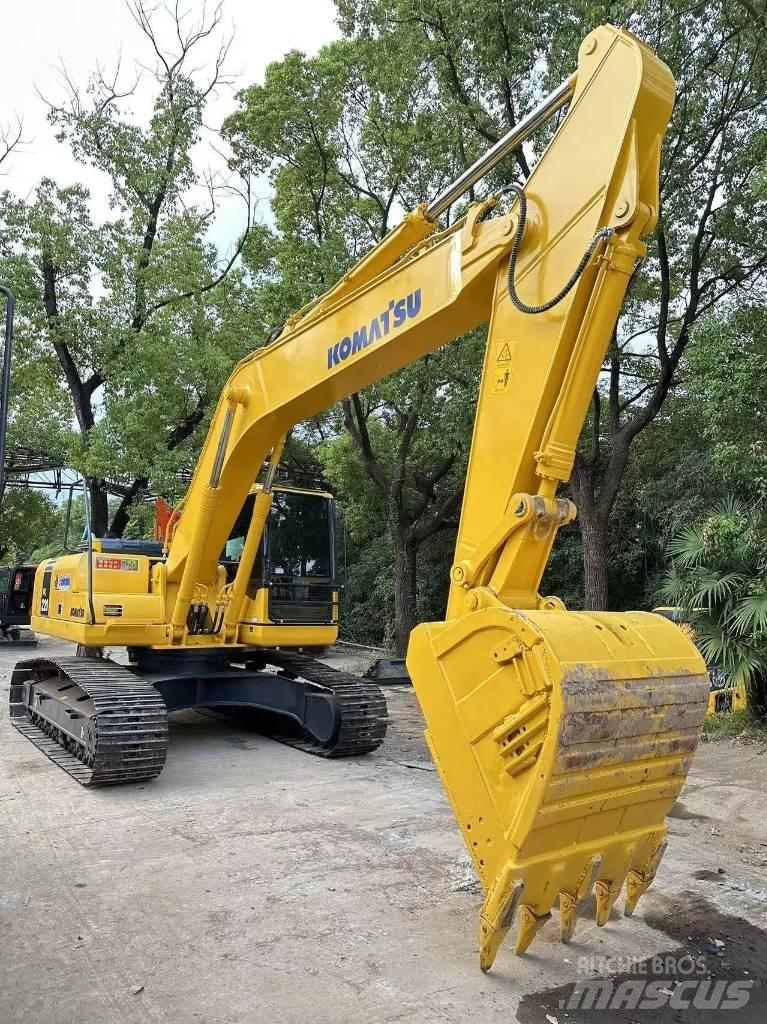 Komatsu PC 220-7 Excavadoras de cadenas