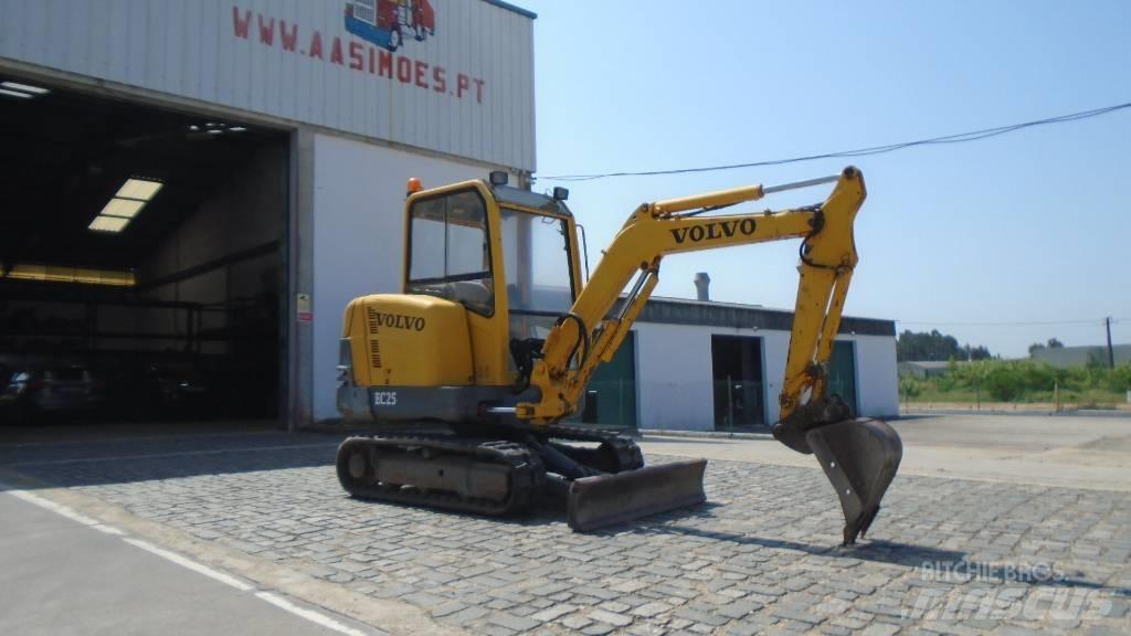 Volvo EC 25 Mini excavadoras < 7t