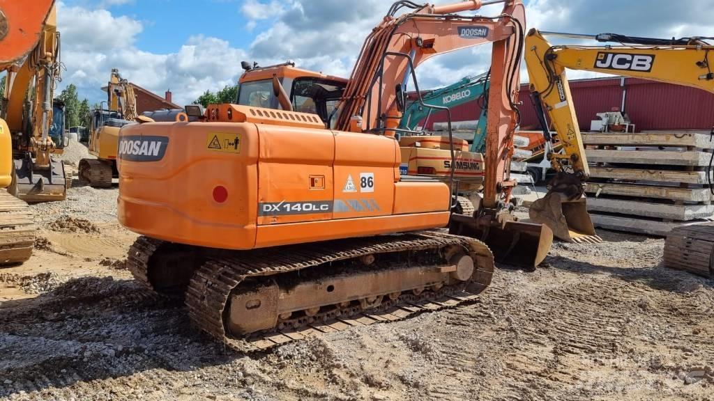 Doosan DX 140 LC-3 Excavadoras de cadenas