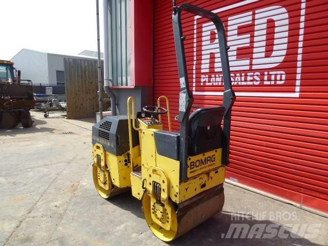 Bomag BW 80 ADH-2 Rodillos de doble tambor