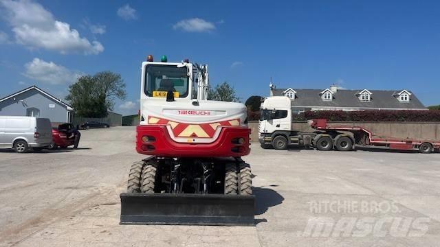 Takeuchi TB295W Excavadoras de ruedas