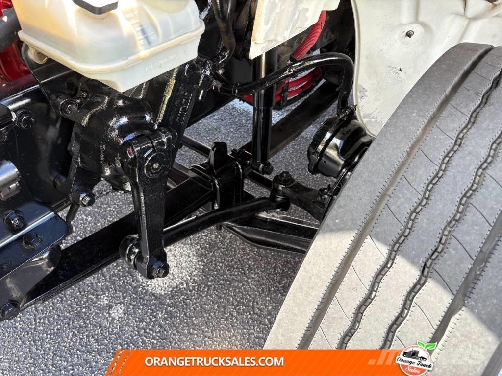 Freightliner M2 Camiones bañeras basculantes o volquetes