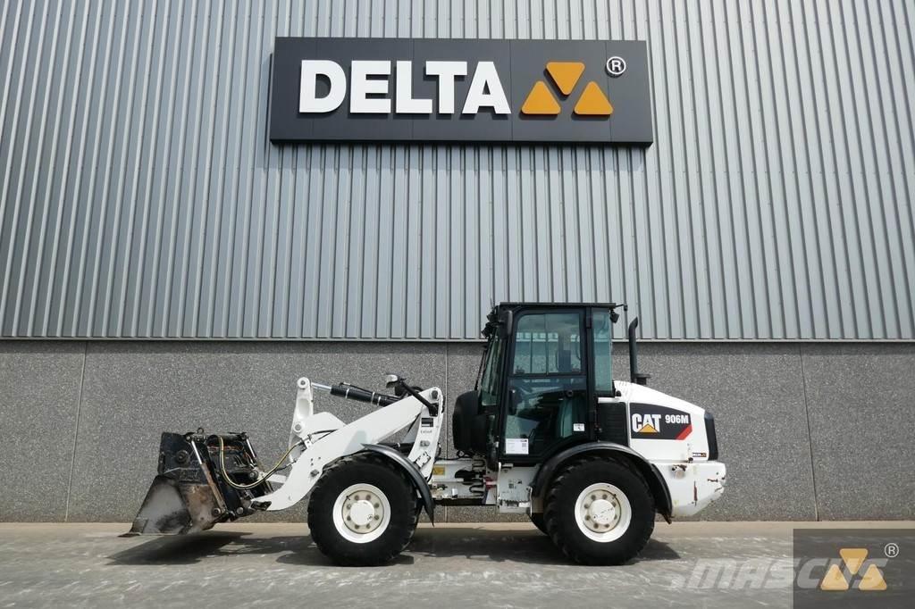CAT 906M Cargadoras sobre ruedas