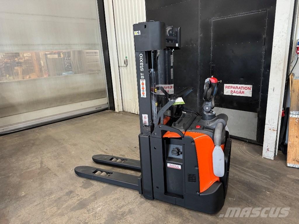 Toyota SPE140L Apiladores eléctricos