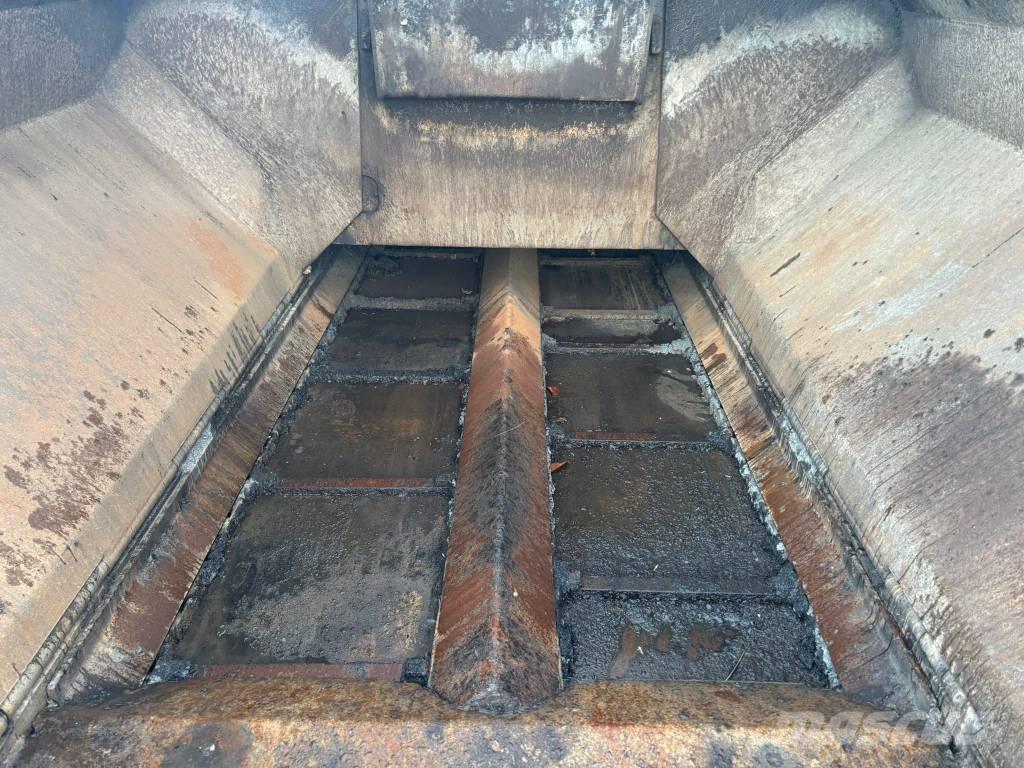 ABG Titan 273 Asfaltadoras