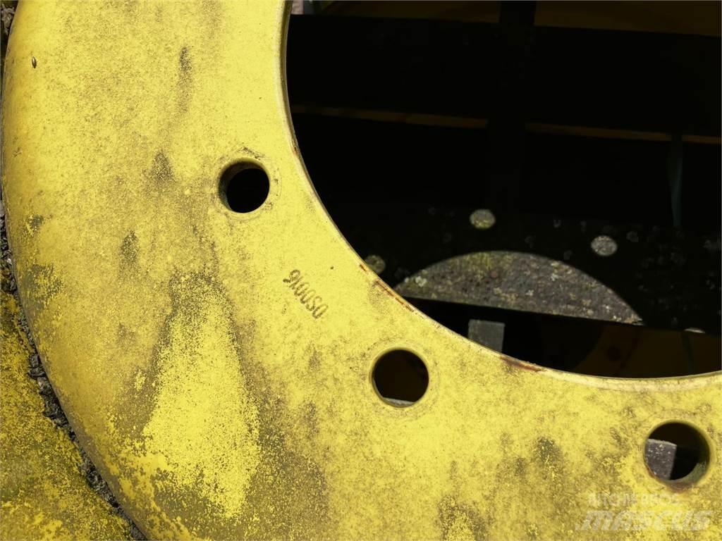 John Deere 18x28 Neumáticos, ruedas y llantas