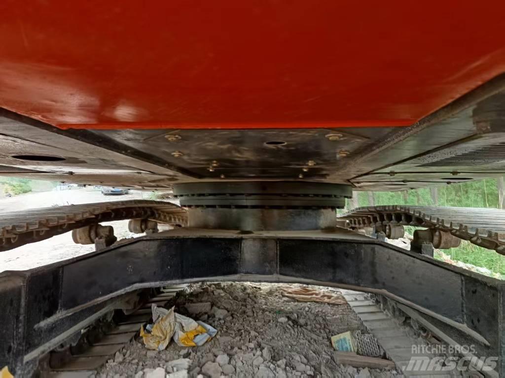 Hitachi ZX200 Excavadoras de cadenas