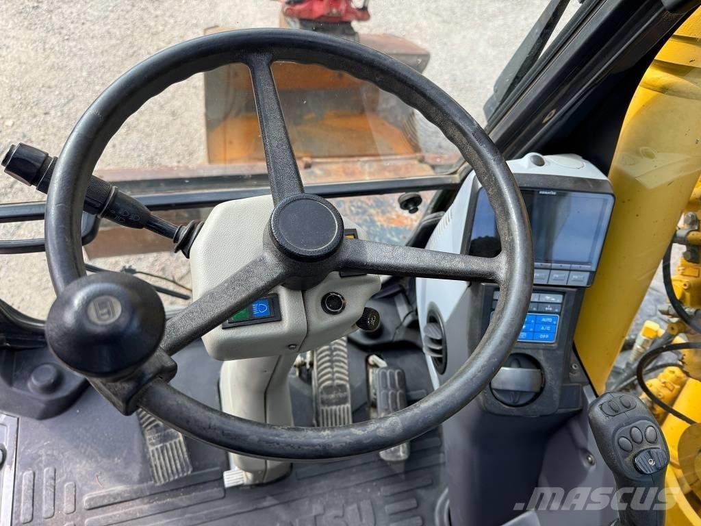 Komatsu PW 148-8 Excavadoras de ruedas