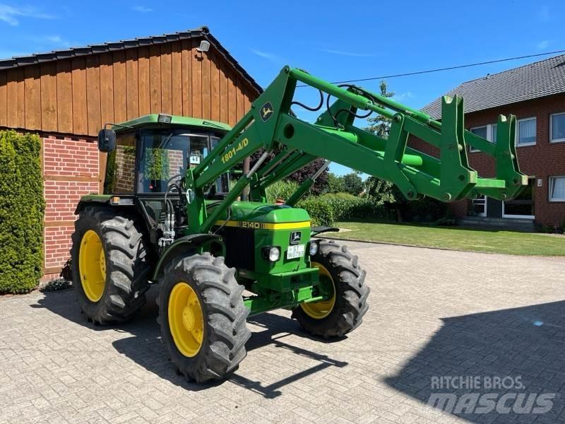 John Deere 2140 Tractores
