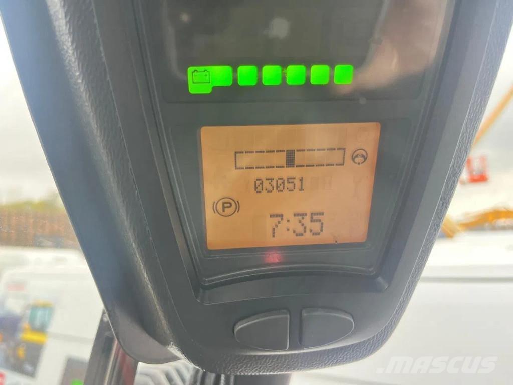 Linde E70-01 Carretillas de horquilla eléctrica