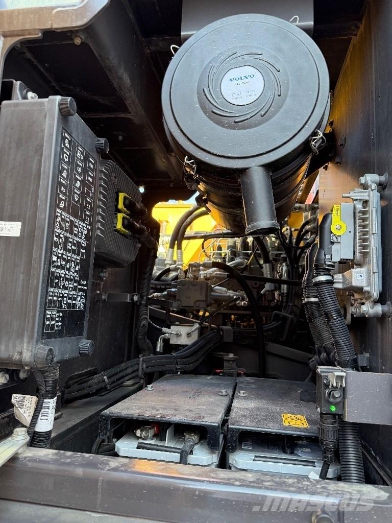 Volvo EC220E Excavadoras de cadenas
