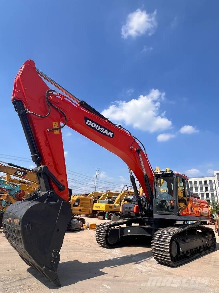 Doosan DX 340 LCA Excavadoras de cadenas