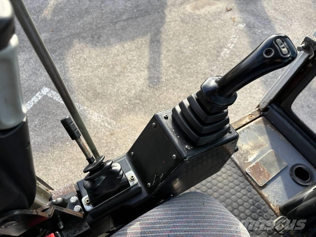 Terex MHL 320 Excavadoras de manutención